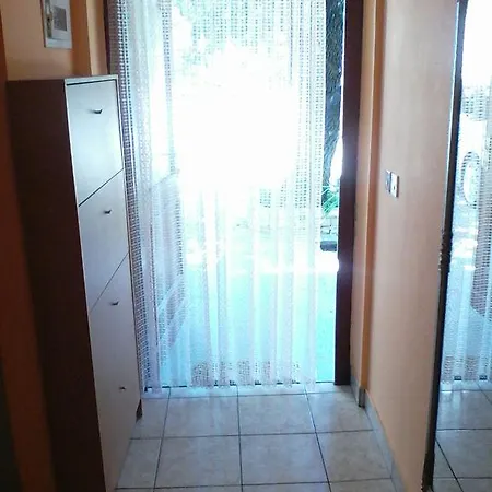 Angela Apartman